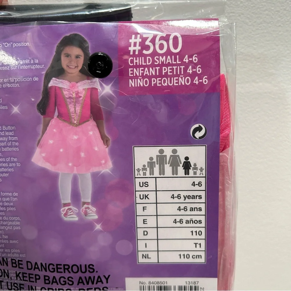 Disney Princess Sleeping Beauty Light Up Dress Costume w/ Wig NWT Sz Small 4-6 - Picture 5 of 7